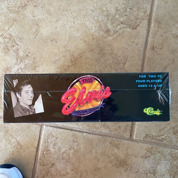 The Elvis Trivia Game - Picture 3 of 4